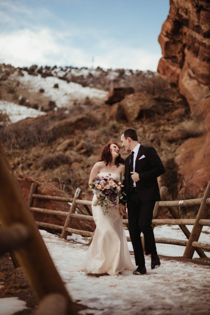 Wedding Professional Photographer in Denver, Colorado. Beautiful bride and groom in a professional photo session ,beautiful bride and groom looking at each other with the mountain view