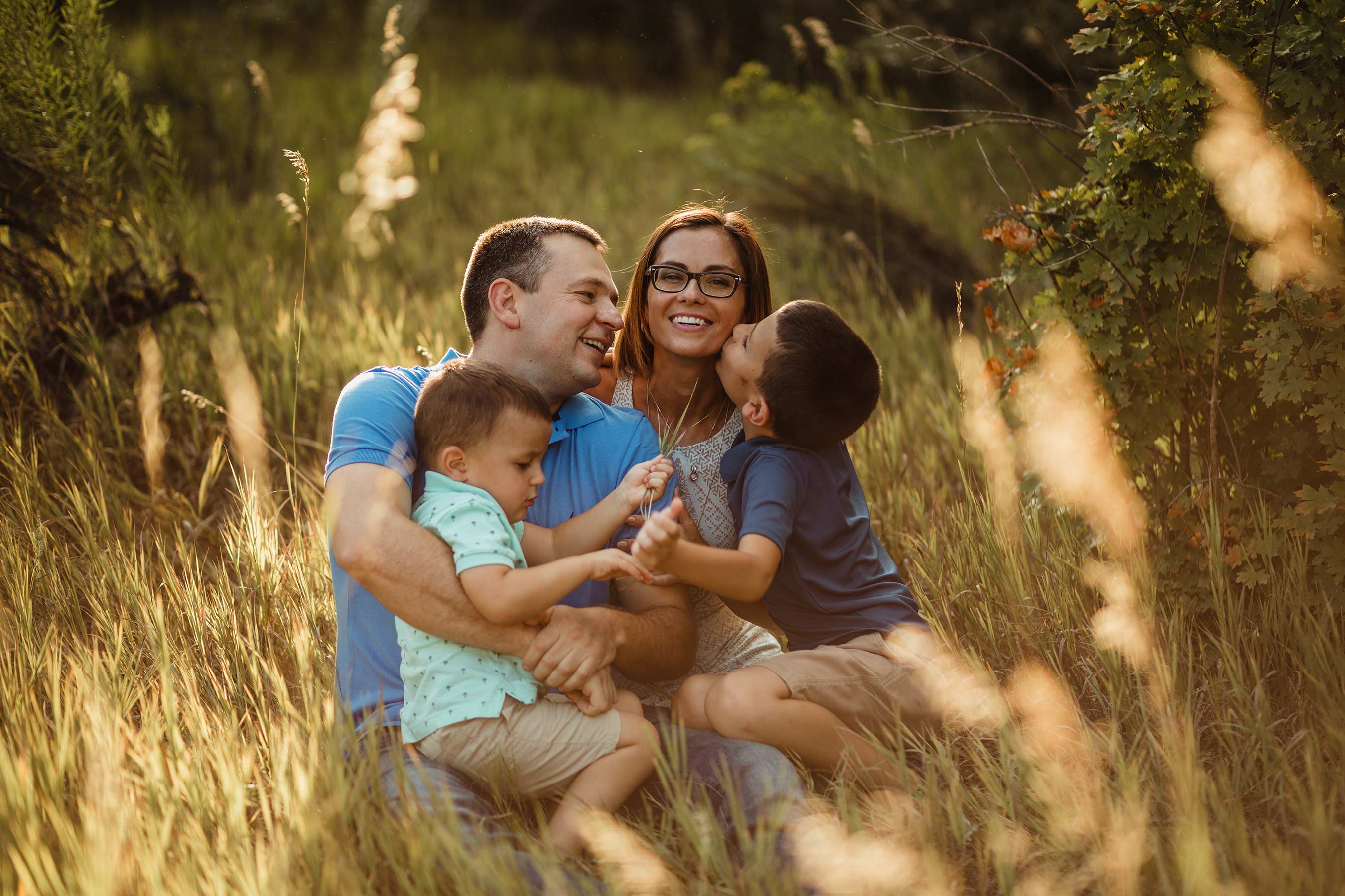 summer Family session. Beautiful family photos