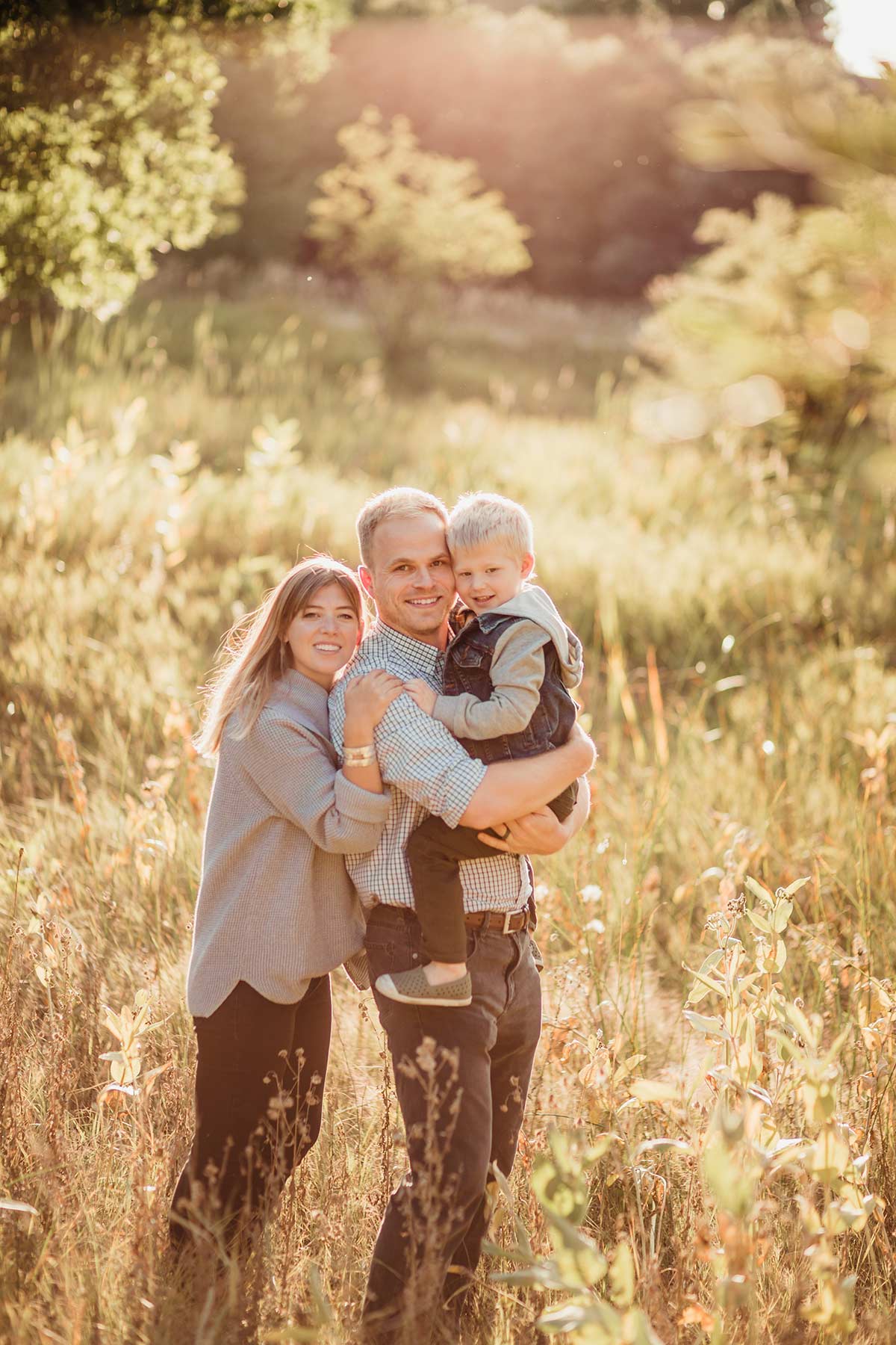 Family photo session . Fall family pictures